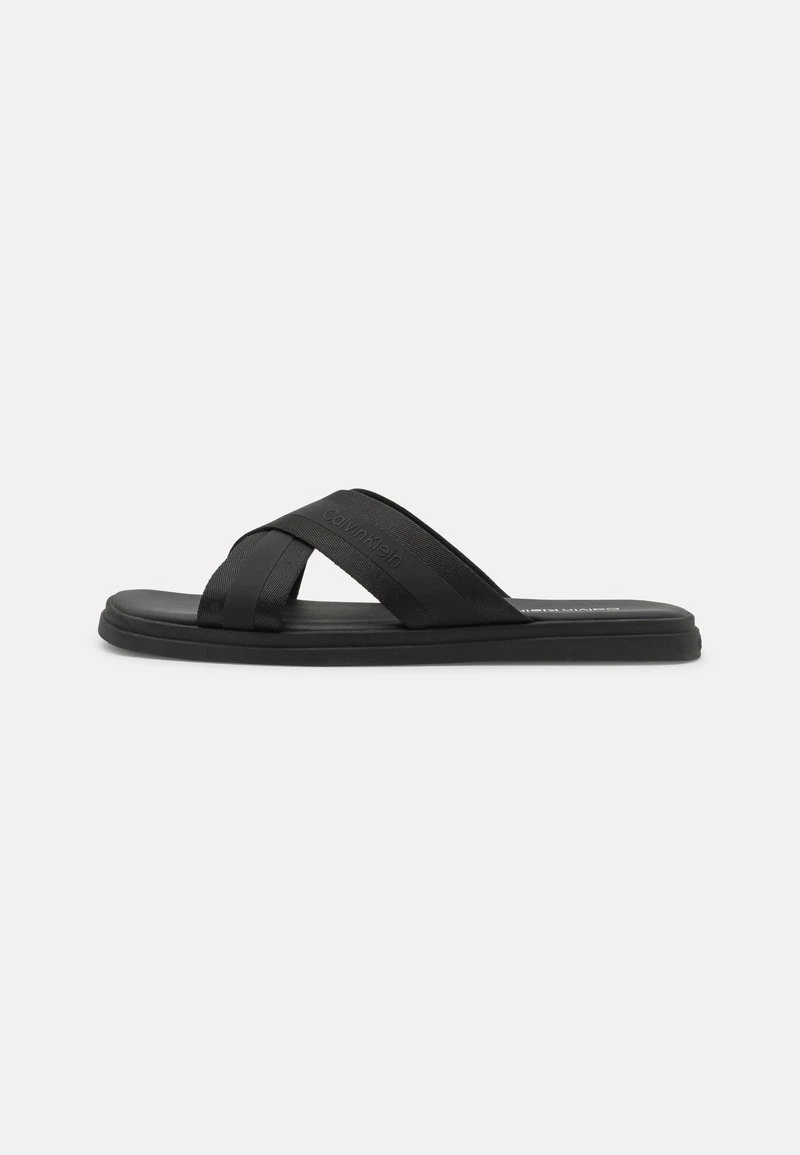 Calvin Klein CROSS - Pantolette Flach - Black 1 Calvin Klein CROSS - Pantolette Flach - Black