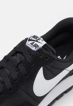 Nike Sportswear AIR PEGASUS 83 - Sneaker Low - Black/white 11 Nike Sportswear AIR PEGASUS 83 - Sneaker Low - Black/white -Toni Pons Verkäufe 4f2122948dbe4c9e87fbf837bdf5a9e9