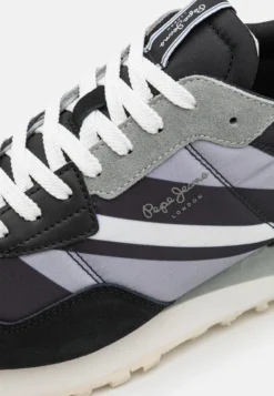 Pepe Jeans FOSTER MAN PRINT - Sneaker Low - Black 11 Pepe Jeans FOSTER MAN PRINT - Sneaker Low - Black -Toni Pons Verkäufe 5593d096372f4a998addb474f2b2866f