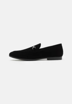 Pier One Slipper - Black