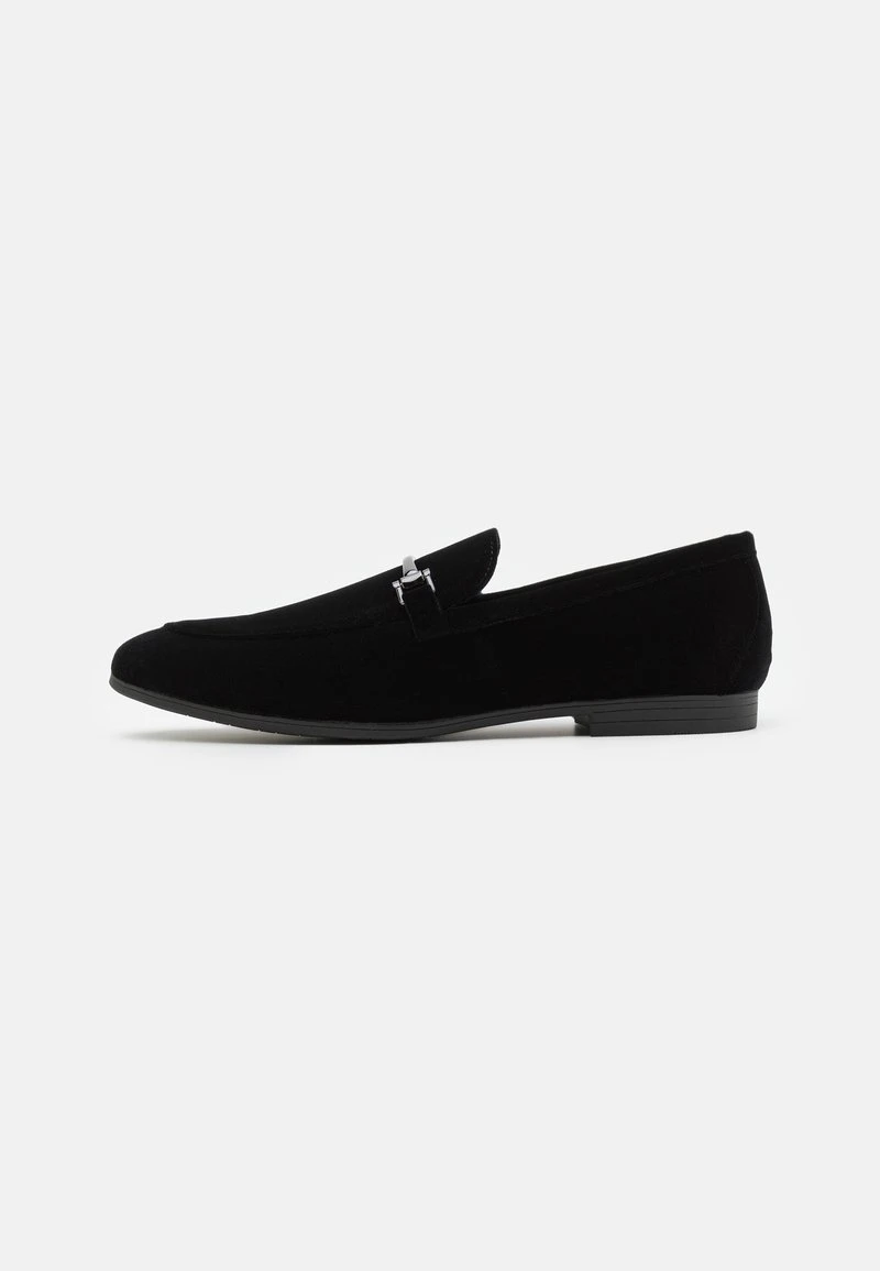 Pier One Slipper - Black 1 Pier One Slipper - Black