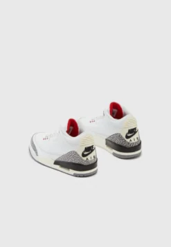 AIR JORDAN 3 RETRO - Sneaker High - Summit White/fire Red/black/cement Grey -Toni Pons Verkäufe b20a4aa081b241ea81c490cad04acc79