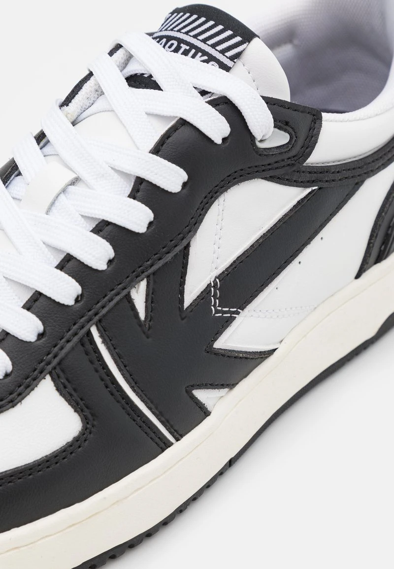 Kaotiko BASKET MAN - Sneaker Low - Black/white 6 Kaotiko BASKET MAN - Sneaker Low - Black/white – Bild 6