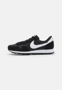 Nike Sportswear AIR PEGASUS 83 - Sneaker Low - Black/white