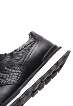 Sportlicher Schnürer - Black 11 Sportlicher Schnürer - Black -Toni Pons Verkäufe d5a143d0d98749d3b436628d2969e2d1