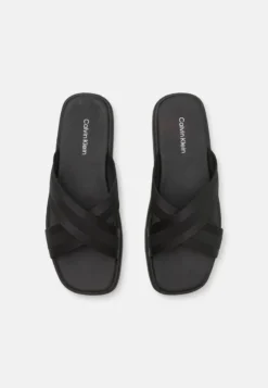 Calvin Klein CROSS - Pantolette Flach - Black 9 Calvin Klein CROSS - Pantolette Flach - Black -Toni Pons Verkäufe dae5482a74194e93a529c9c6d5706a1b