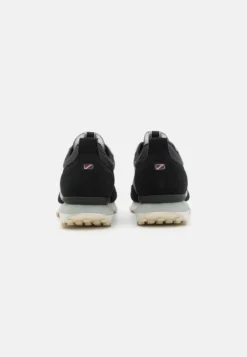 Pepe Jeans FOSTER MAN PRINT - Sneaker Low - Black 8 Pepe Jeans FOSTER MAN PRINT - Sneaker Low - Black -Toni Pons Verkäufe f266ee1f398a4fb9ba93396aa1be2636